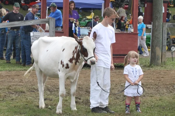 Crowds enjoying the midway at the Bridgewater Country Fair